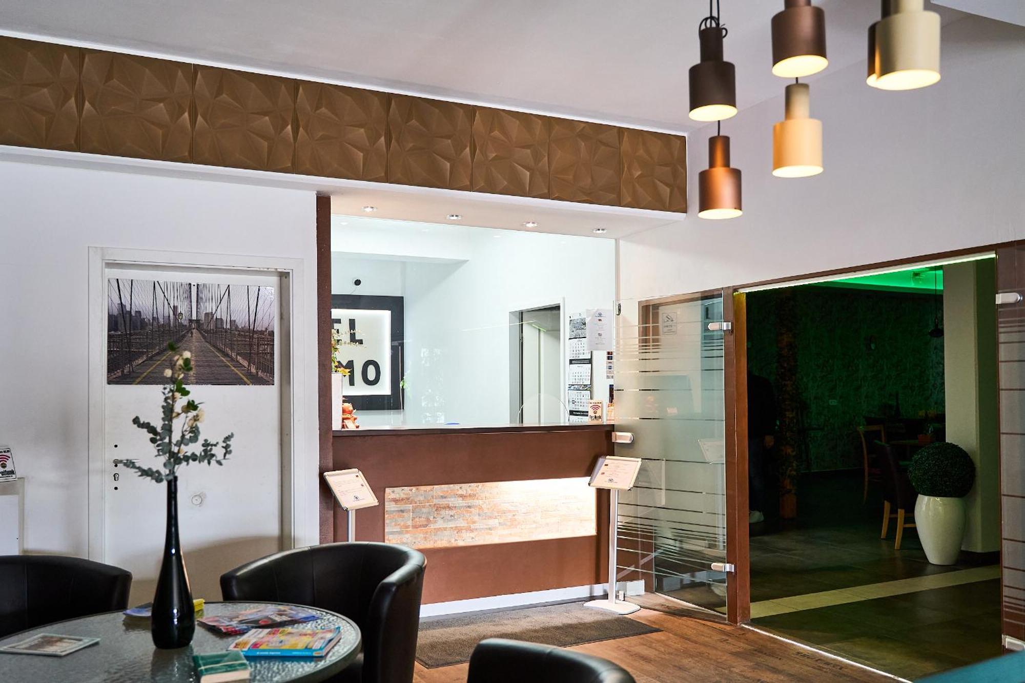 Hotel Maximo ピンネベルク エクステリア 写真