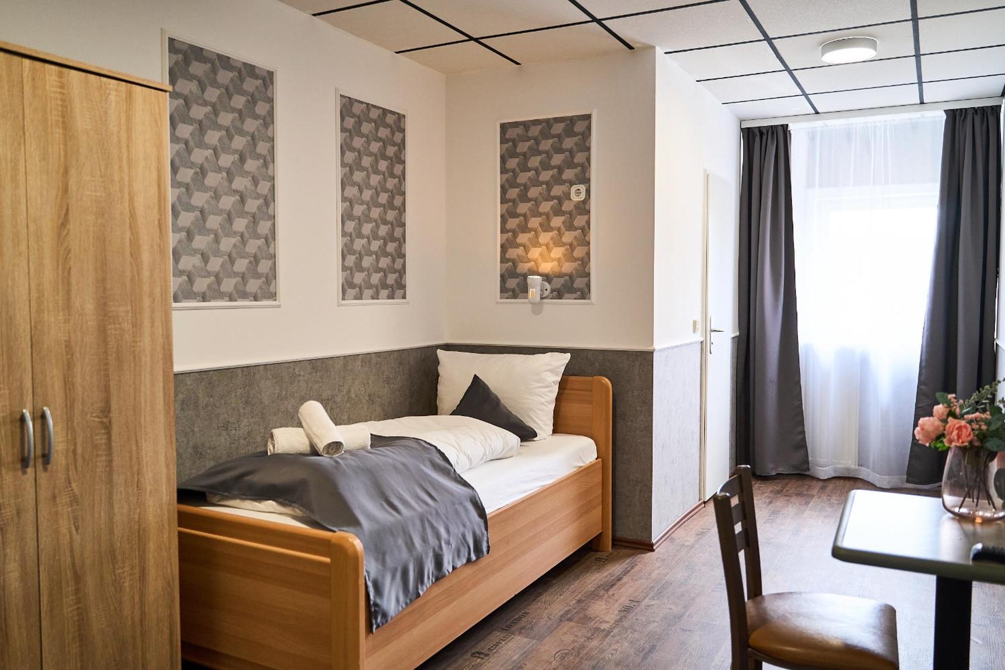 Hotel Maximo ピンネベルク エクステリア 写真