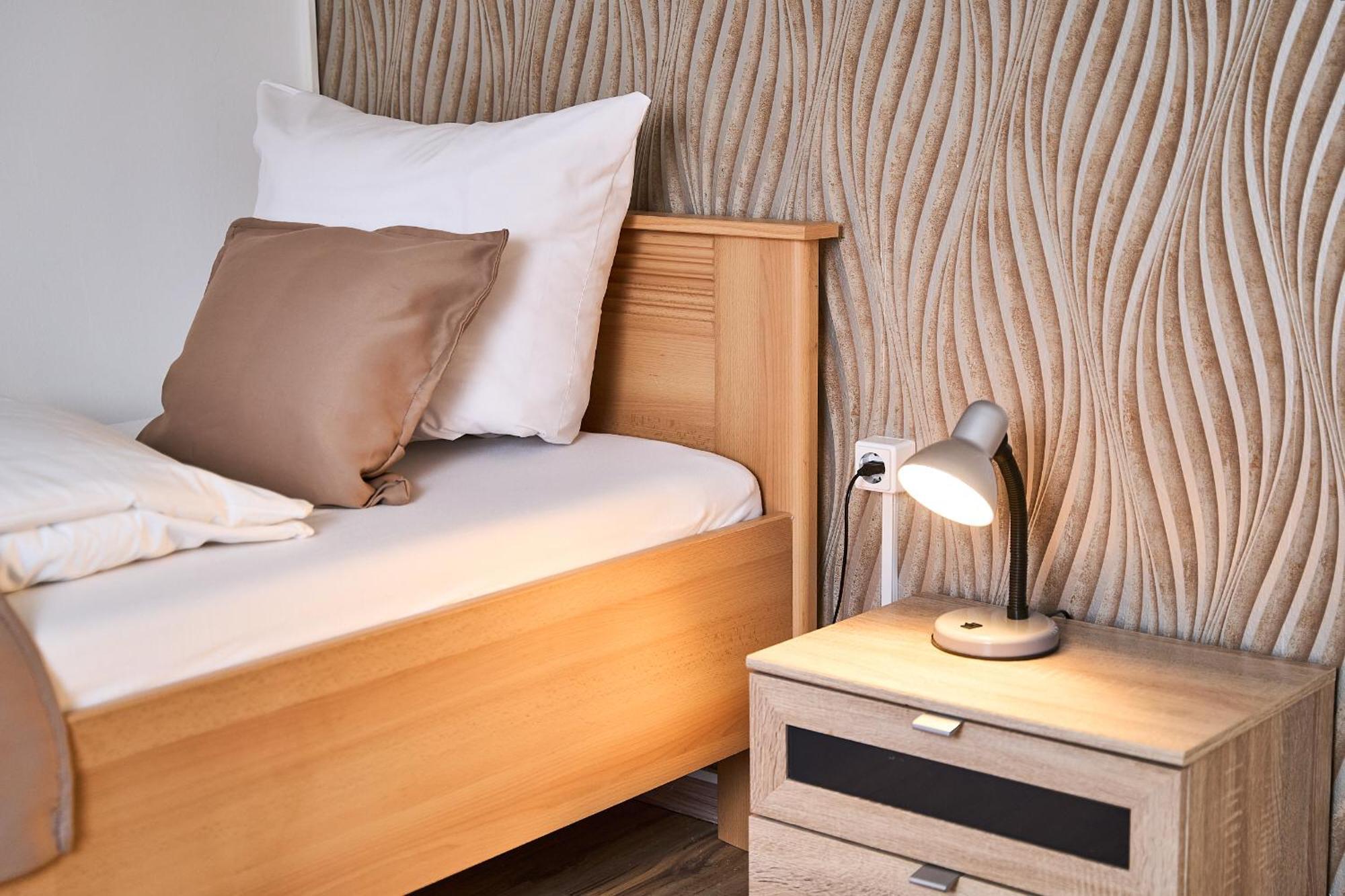 Hotel Maximo ピンネベルク エクステリア 写真